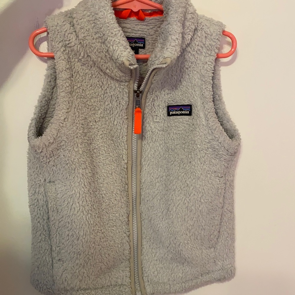 Girls Patagonia vest